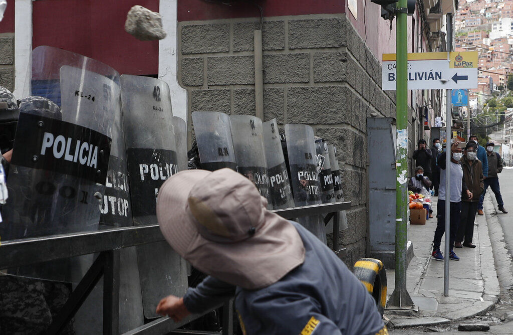 APTOPIX Virus Outbreak Bolivia Protest
